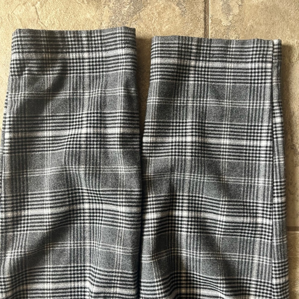Hollister One piece pant overall. XS - Picture 5 of 6
